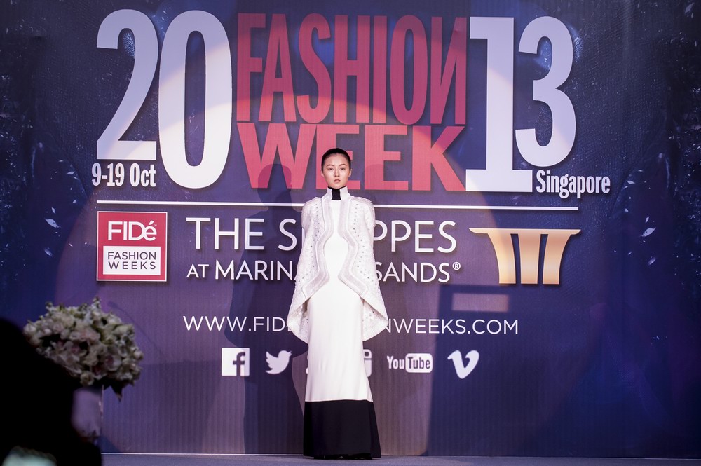 濱海灣金沙購物商城FIDé Fashion Weeks世界頂級(jí)2013時(shí)裝周