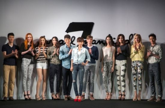 7 for all mankind  備受好萊塢明星歡迎的牛仔褲品牌