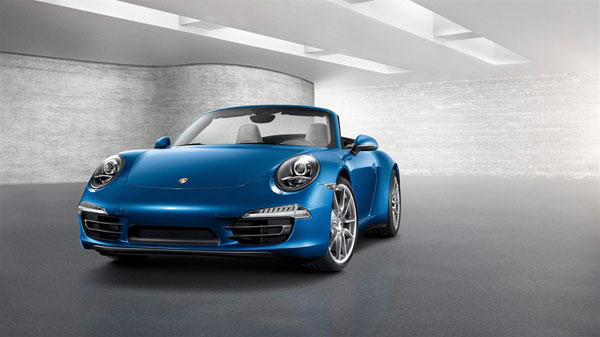 保時(shí)捷911 Carrera 4 Cabriolet 動(dòng)感而優(yōu)雅