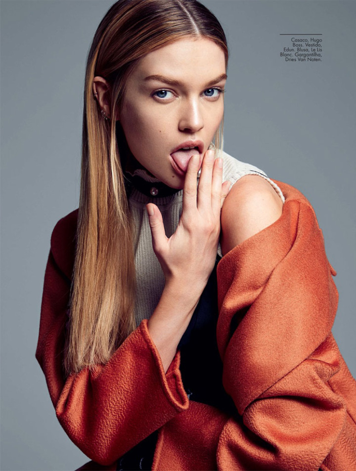 Stella Maxwell《Elle》巴西版2016年8月號