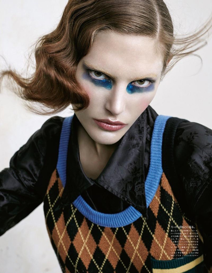 Catherine McNeil《Vogue》日本版2016年11月號(hào)