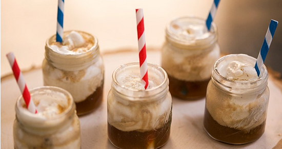 美國(guó)——root beer float