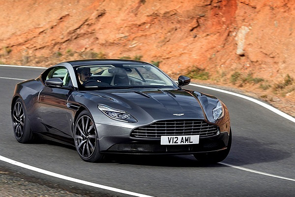 Aston Martin DB11 挺進古德伍德