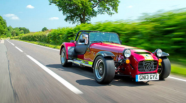 Caterham Seven 620R 追求速度無極限