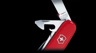 YOUR SWISS ARMY KNIFE 設(shè)計屬于你的維氏瑞士軍刀