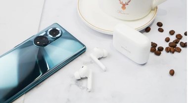 get愛豆同款從何下手？戴上榮耀Earbuds 2 SE，四舍五入和TA共享音樂