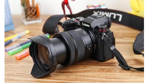 松下LUMIX S5掛機頭？當(dāng)然是LUMIX S 20-60mm