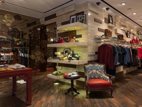 英國(guó)時(shí)尚品牌Ted Baker中國(guó)首家新店登錄北京芳草地