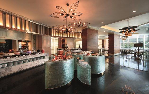 SOFITEL BANGKOK SUKHUMVIT酒店大堂的Le Macaron為精致法式甜點(diǎn)咖啡廳