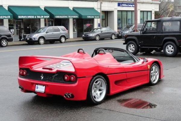 法拉利限量旗艦「Ferrari F50」正于美二手網(wǎng)站拍賣