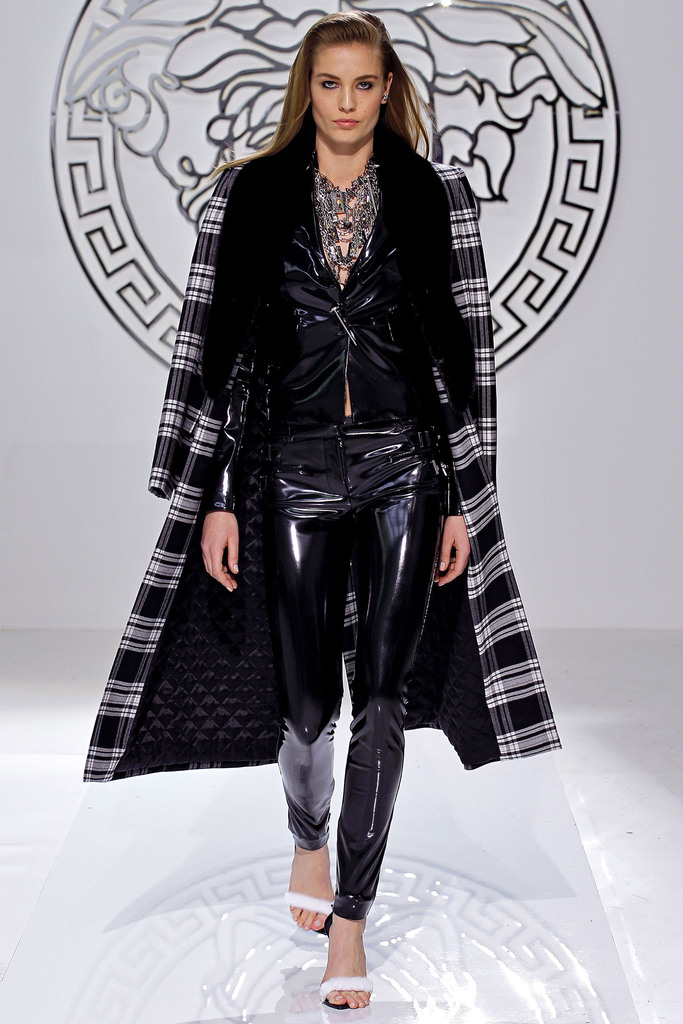 Versace 2013秋冬流行發(fā)布