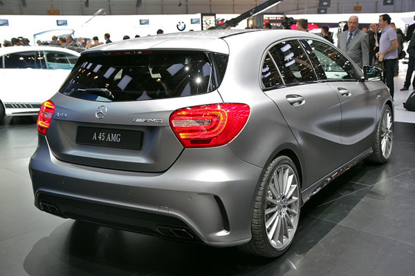 奔馳于日內(nèi)瓦車展發(fā)表「A45 AMG」高性能掀背車