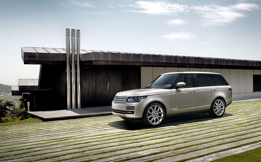 全新攬勝Range Rover：路虎 (Land Rover) 發(fā)布史上最奢華車款首組圖片